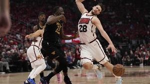 申京：从没有惧怕过与追梦对位 非要说的就是有点生气