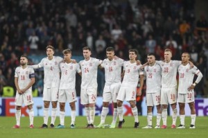 开云官网-西班牙倒在自己最好的比赛后，带着遗憾和希望离开