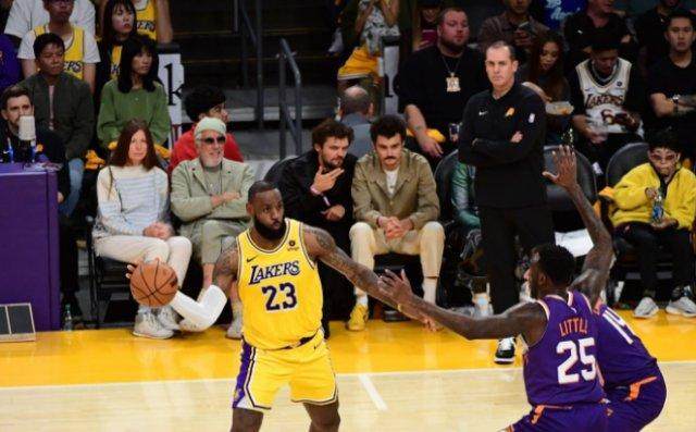 1698450233178083275.jpg zhanmusi.jpg